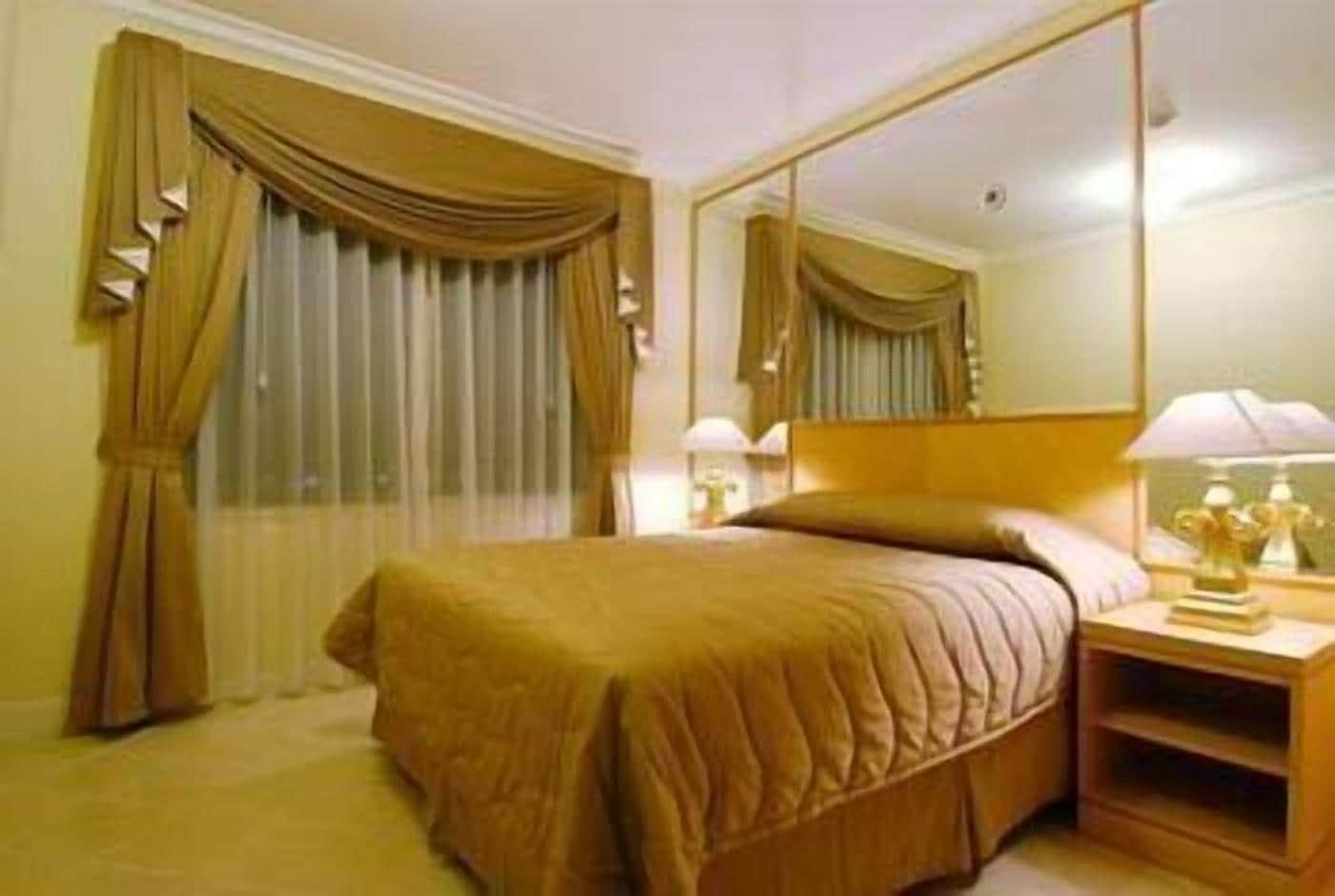 Batavia Hotel & Serviced Apartments Jakarta Exteriér fotografie