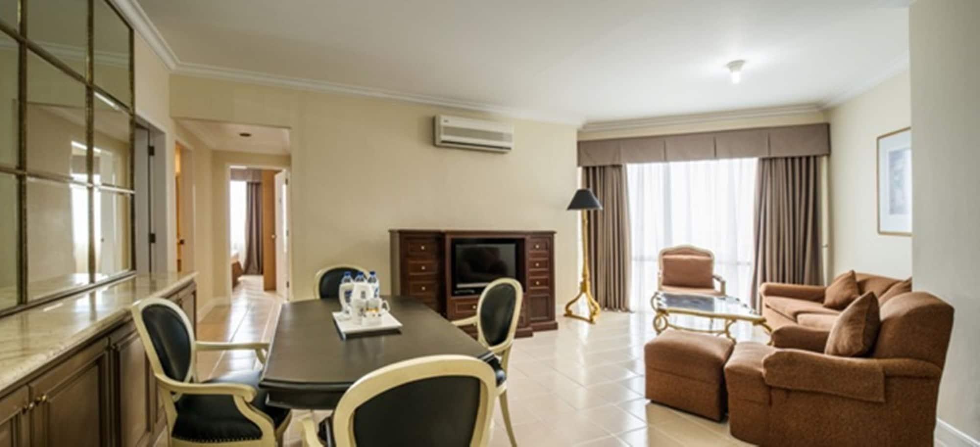 Batavia Hotel & Serviced Apartments Jakarta Exteriér fotografie