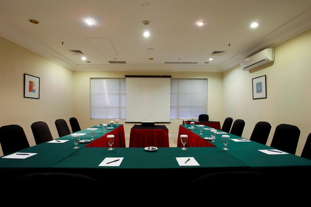 Batavia Hotel & Serviced Apartments Jakarta Exteriér fotografie